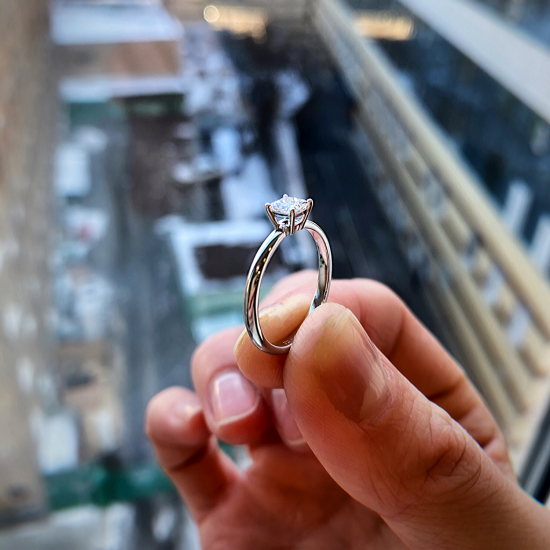 Classico anello di fidanzamento con diamante taglio principessa,  Ingrandisci immagine 6