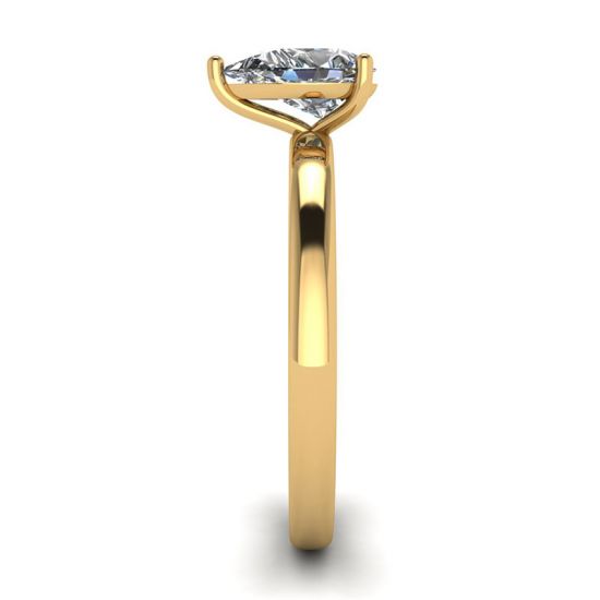 Classico anello solitario con diamante a pera in oro giallo,  Ingrandisci immagine 3