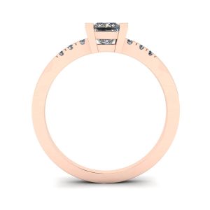 Anello con diamanti taglio princess e 3 piccoli diamanti laterali in oro rosa - Foto 1