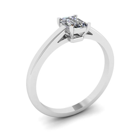 Classico anello solitario con diamante taglio smeraldo,  Ingrandisci immagine 4