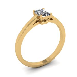 Classico anello solitario con diamante taglio smeraldo in oro giallo - Foto 3