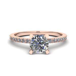 Classico anello con diamanti rotondi con sottile pavé laterale in oro rosa