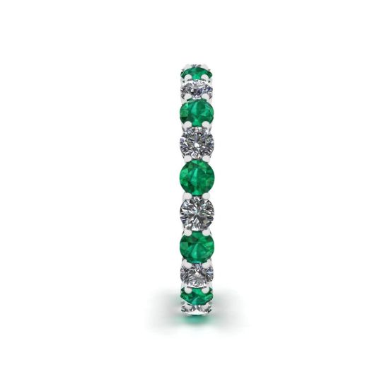 Classico anello Eternity con smeraldi e diamanti da 3 mm,  Ingrandisci immagine 3