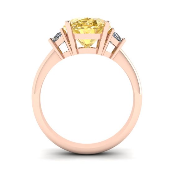 Diamante Giallo Ovale con Diamanti Bianchi a Mezzaluna Laterale in Oro Rosa, More Image 0