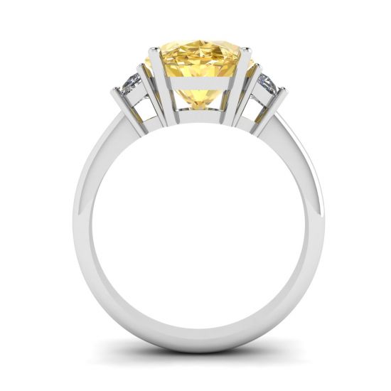Anello Ovale in Oro Bianco con Diamanti Gialli e Diamanti Bianchi a Mezza Luna Laterale, More Image 0
