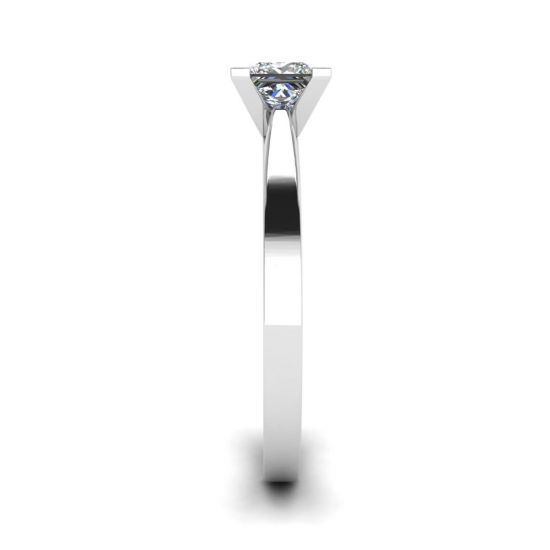 Anello con diamanti a taglio principessa in stile futuristico, More Image 1