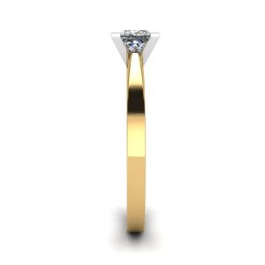 Anello in stile futuristico con diamanti a taglio princess in oro giallo - Foto 2
