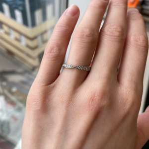 Anello Pave stile fiocco con diamante tondo - Foto 3