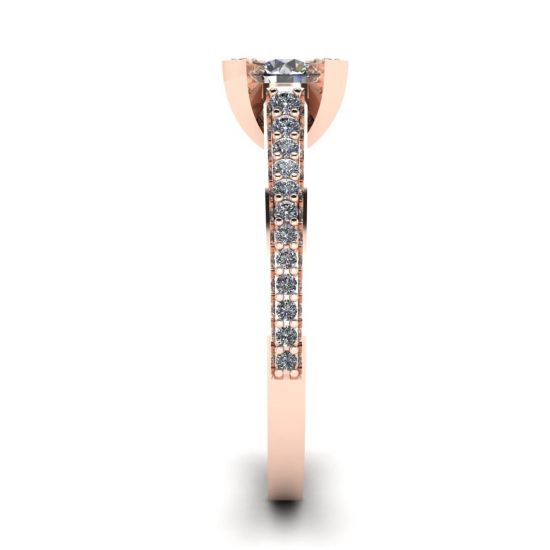 Anello di design con diamante tondo e pavé in oro rosa, More Image 1