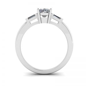 Anello in oro bianco con baguette laterali di diamanti ovali - Foto 1