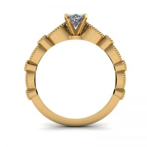 Anello in stile romantico con diamante ovale in oro giallo - Foto 1