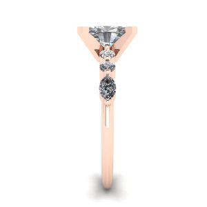 Anello Ovale Diamante Marquise Laterale e Pietre Tonde Oro Rosa - Foto 2