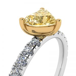 Diamante giallo a cuore da 0,5 ct con anello a pavé laterale - Foto 1