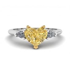 Diamante giallo cuore con anello di diamanti pere bianche